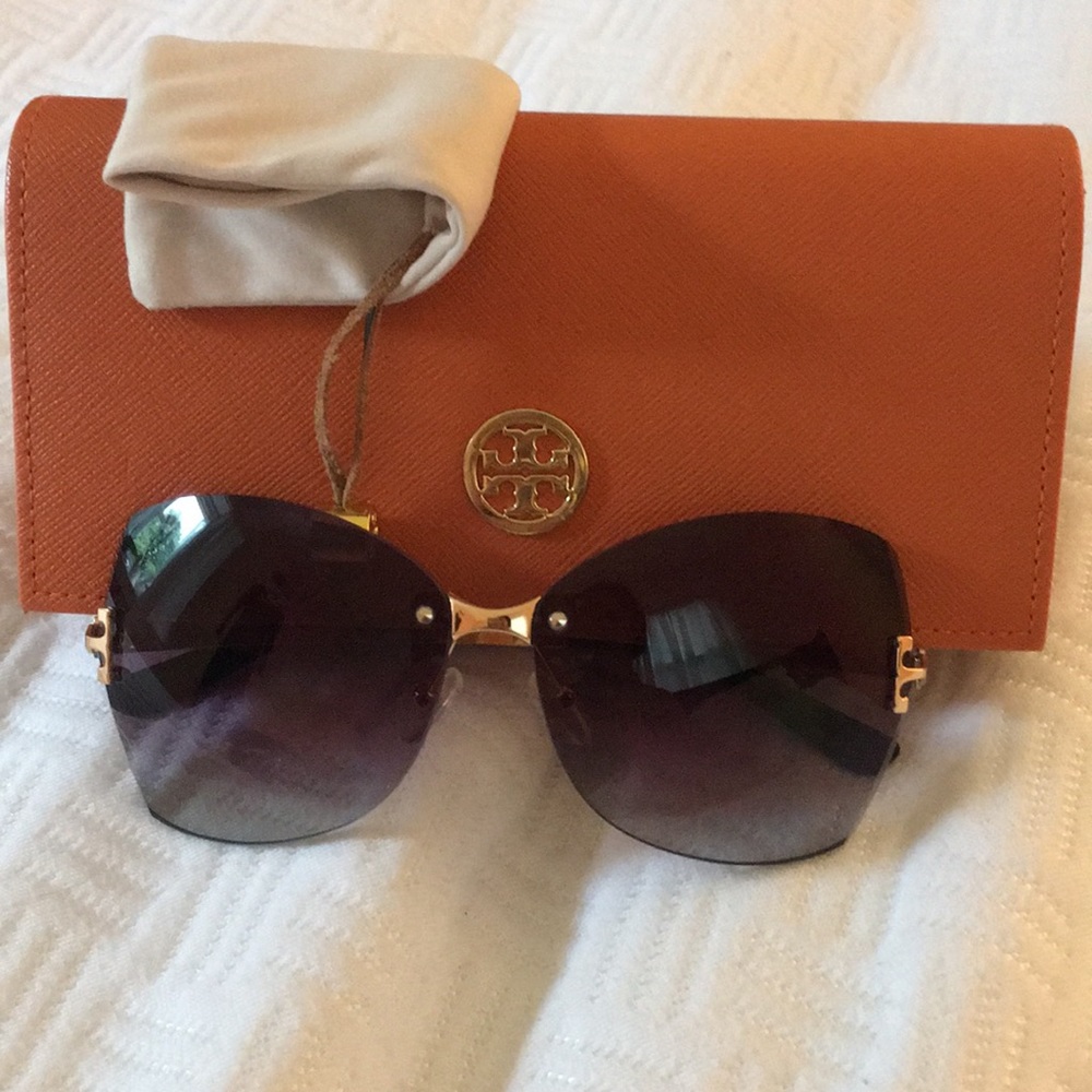 Tory Burch purple tint sunglasses